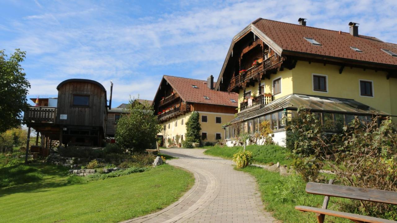 Bio Archehof Zachhiesen - Stay & Relax Seekirchen am Wallersee Ngoại thất bức ảnh